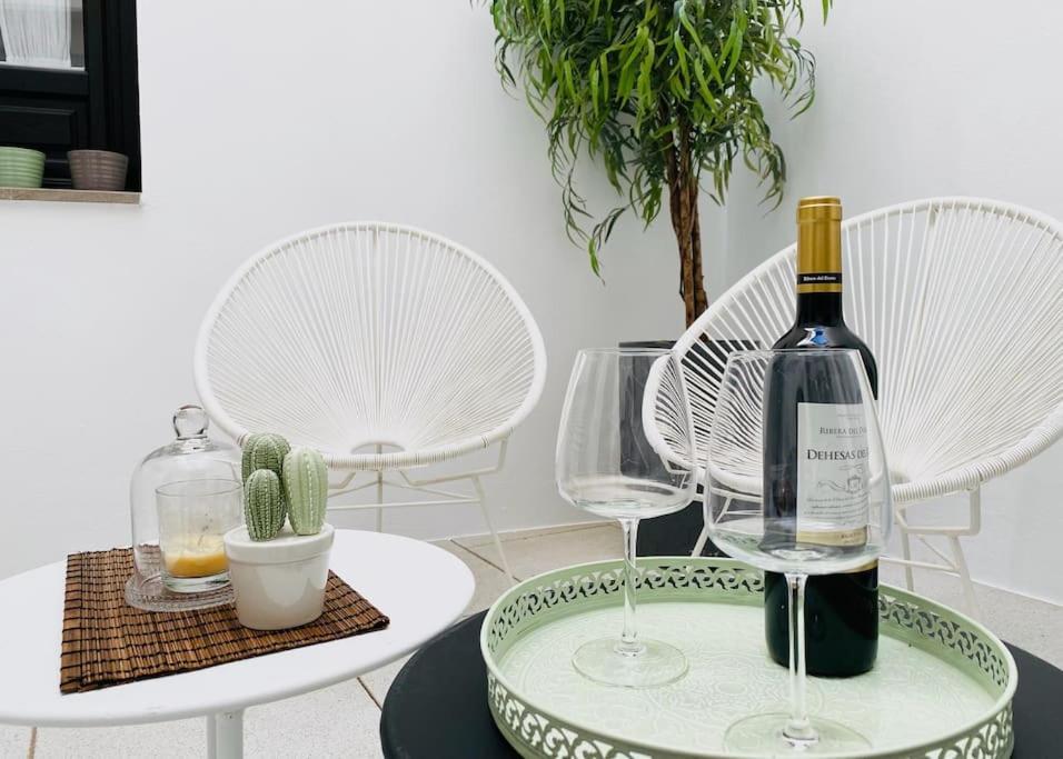 Lovely 2-Bed In Granada 1Min To Gran Via De Colon By Sharingco 외부 사진